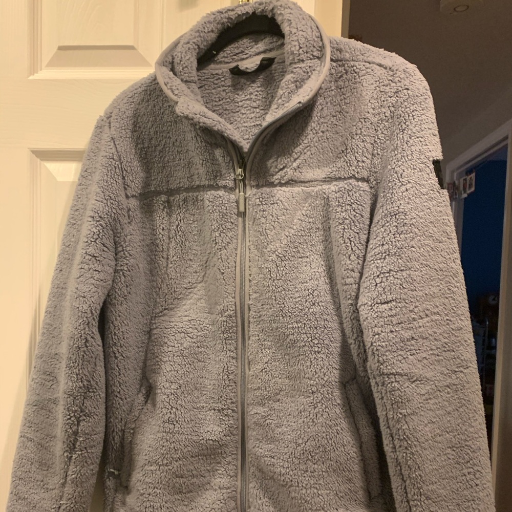 Gray Northface fleece - women’s medium